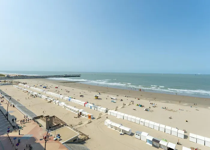 Westcliff I With Seaview By Interhome